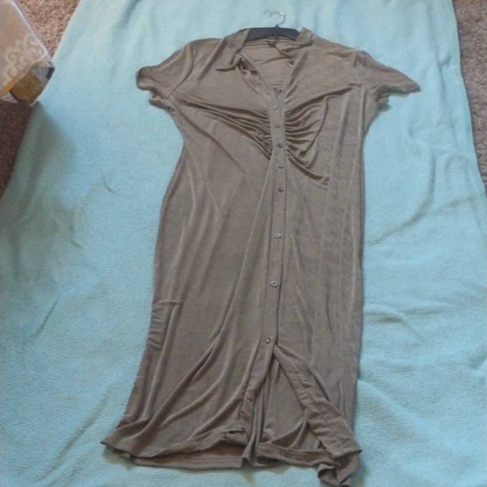 Dress - Picture 6 of 6